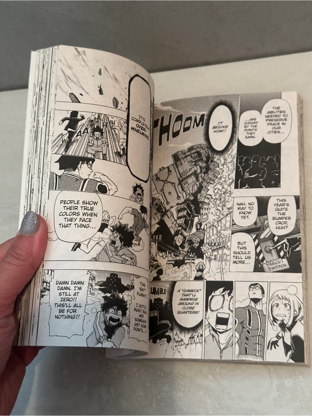 My Hero Academia Vol. 1 Manga - Yellow Cover - Picture 3 of 7